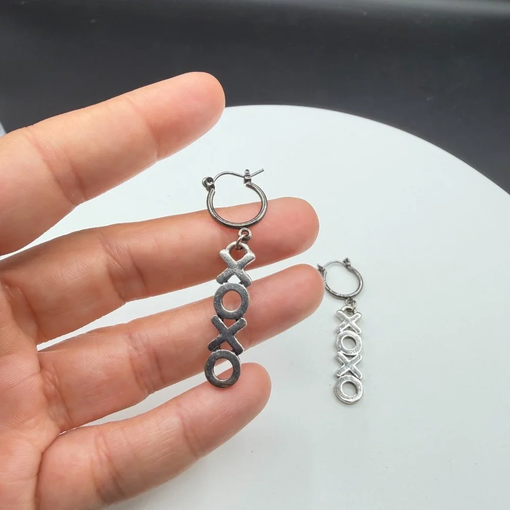 N/A playful silver